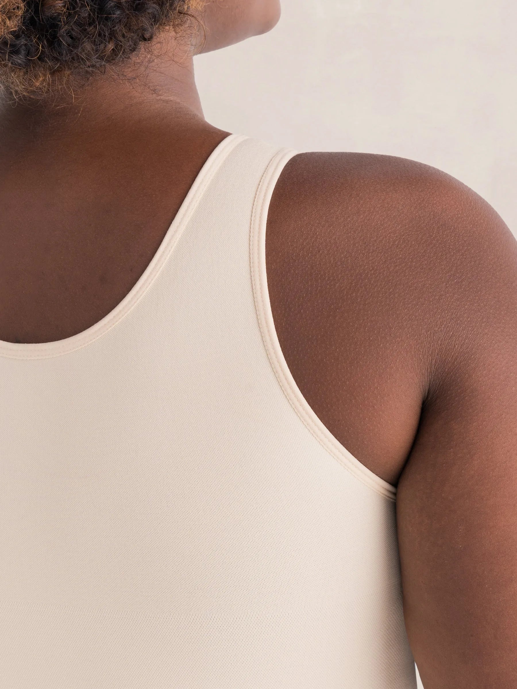 Camiseta Mavi Comfort™ – Tirantes Anchos