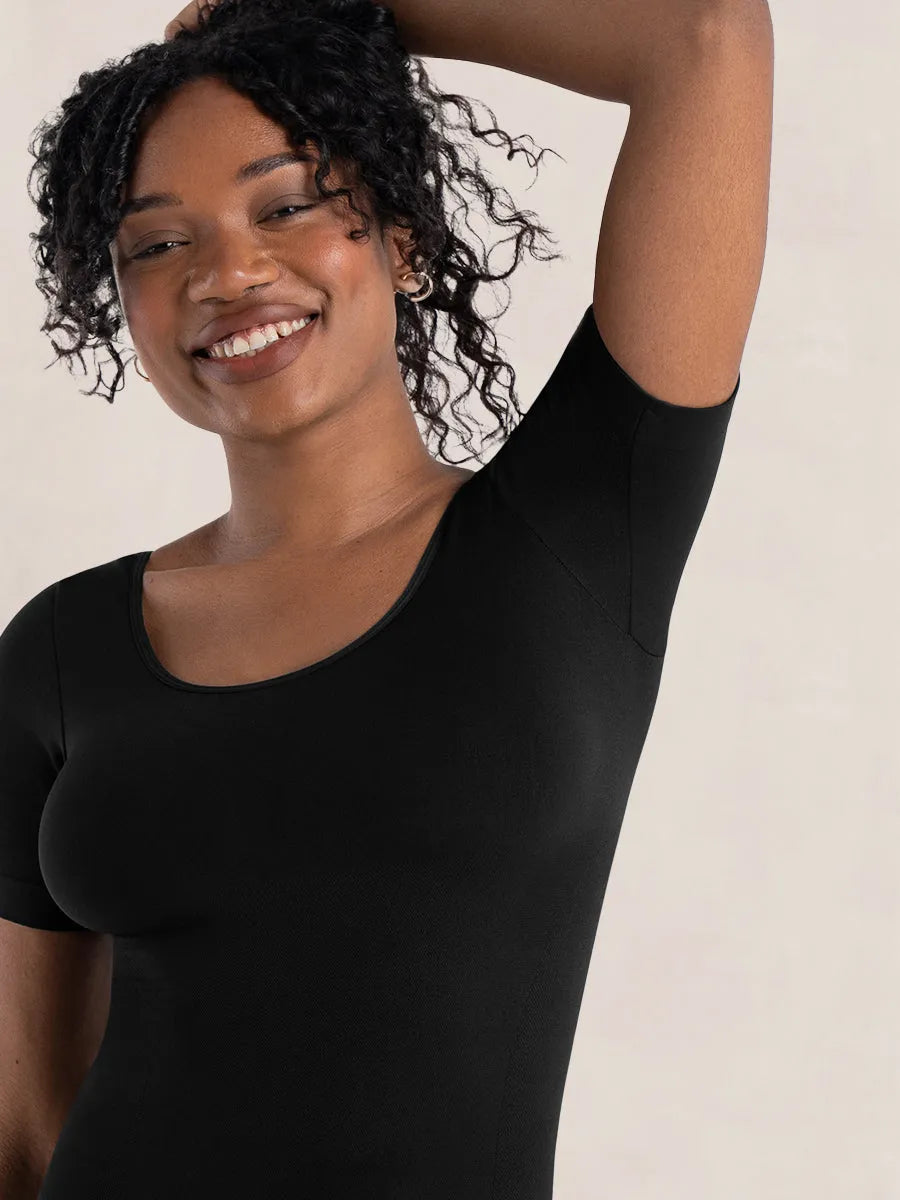 Camiseta Moldeadora Mavi Essentials™ de Manga Corta