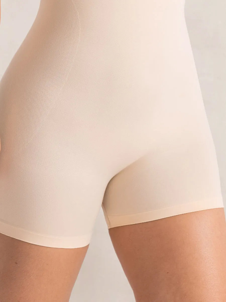 Body Moldeador Mavi Essentials™ con Short y Escote Abierto